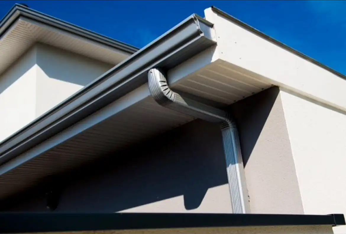 Installation of Aluminum Gutters by the Meter